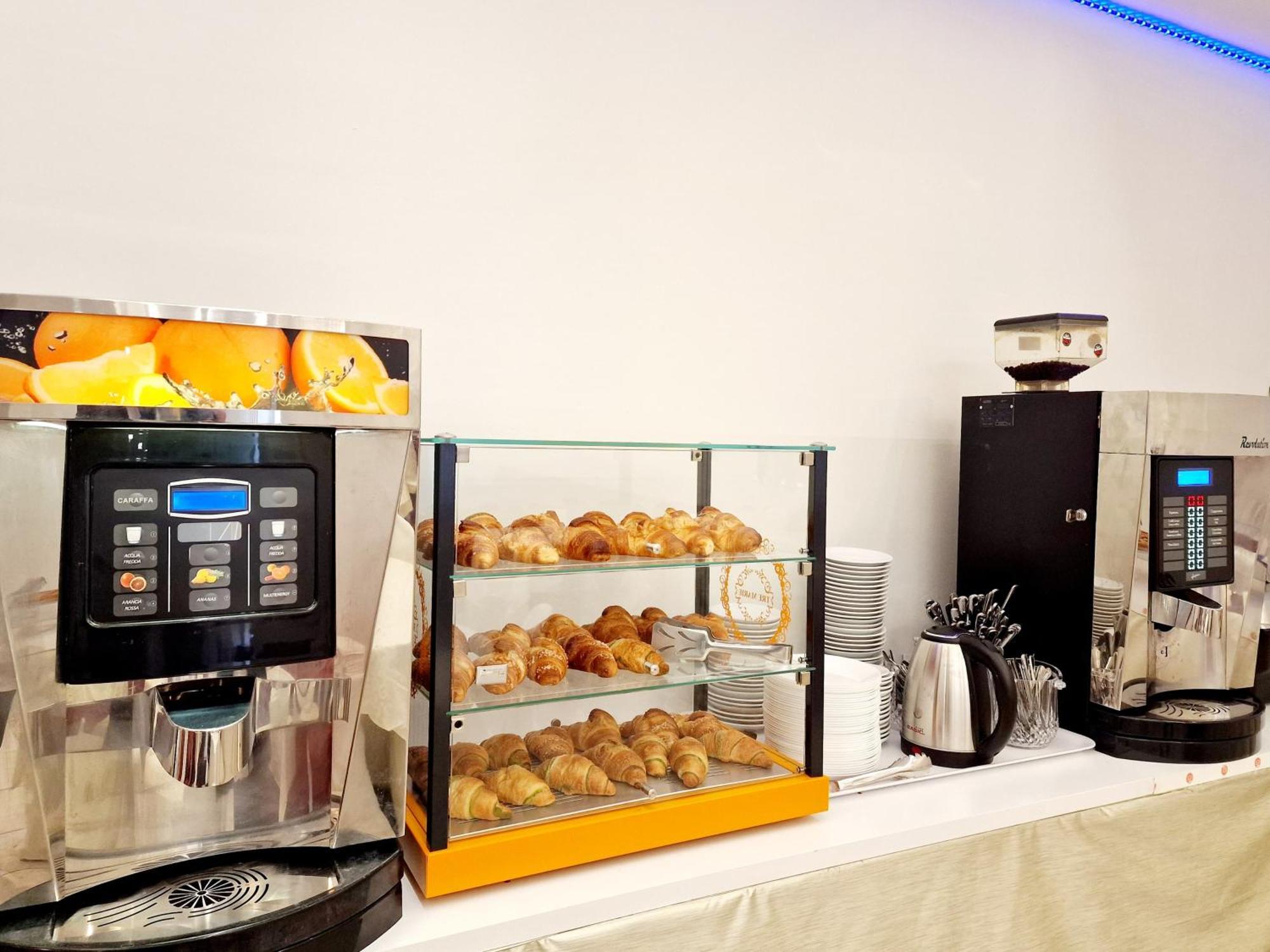 Hotel Firenze 2000 מראה חיצוני תמונה