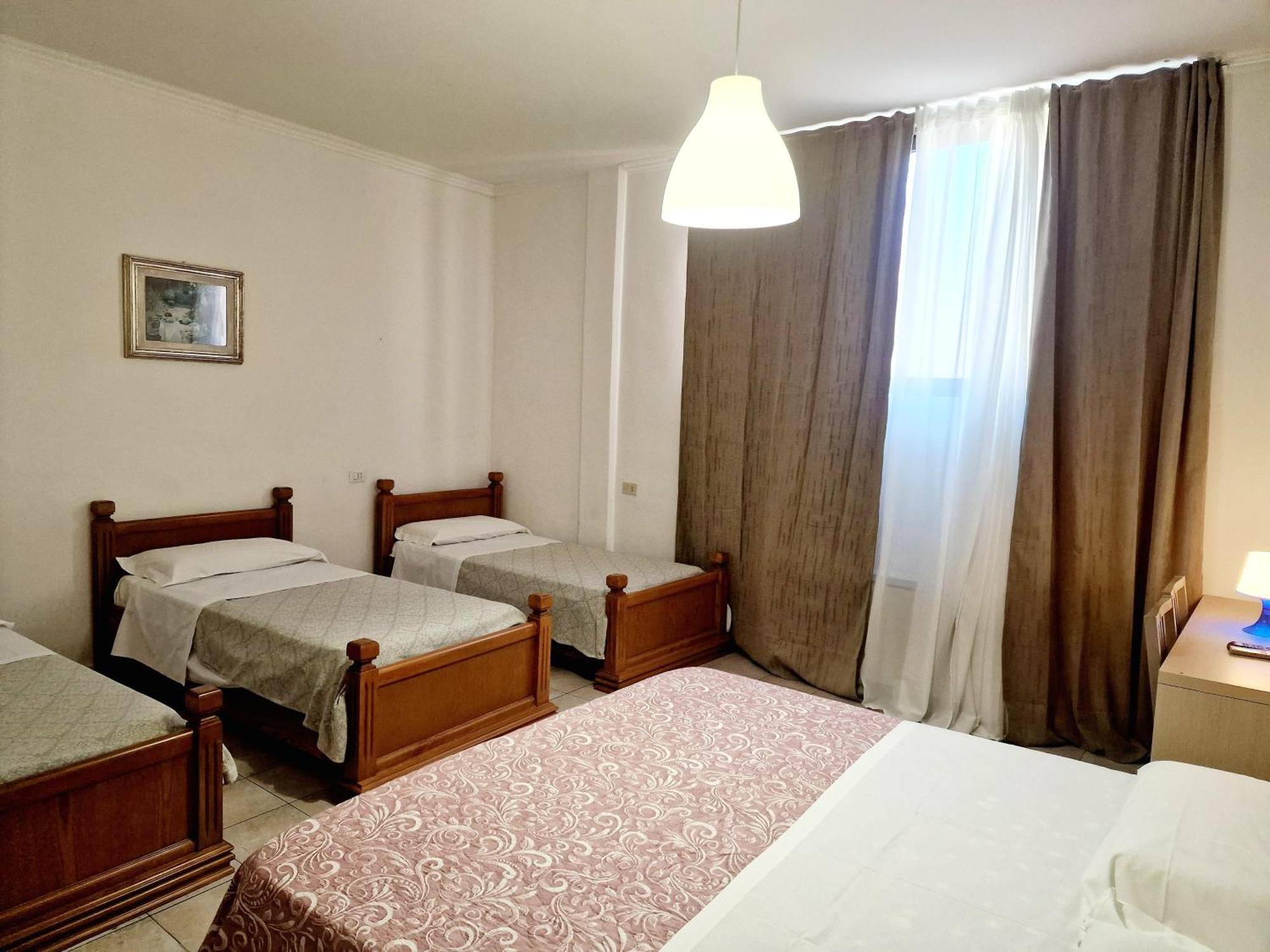 Hotel Firenze 2000 מראה חיצוני תמונה